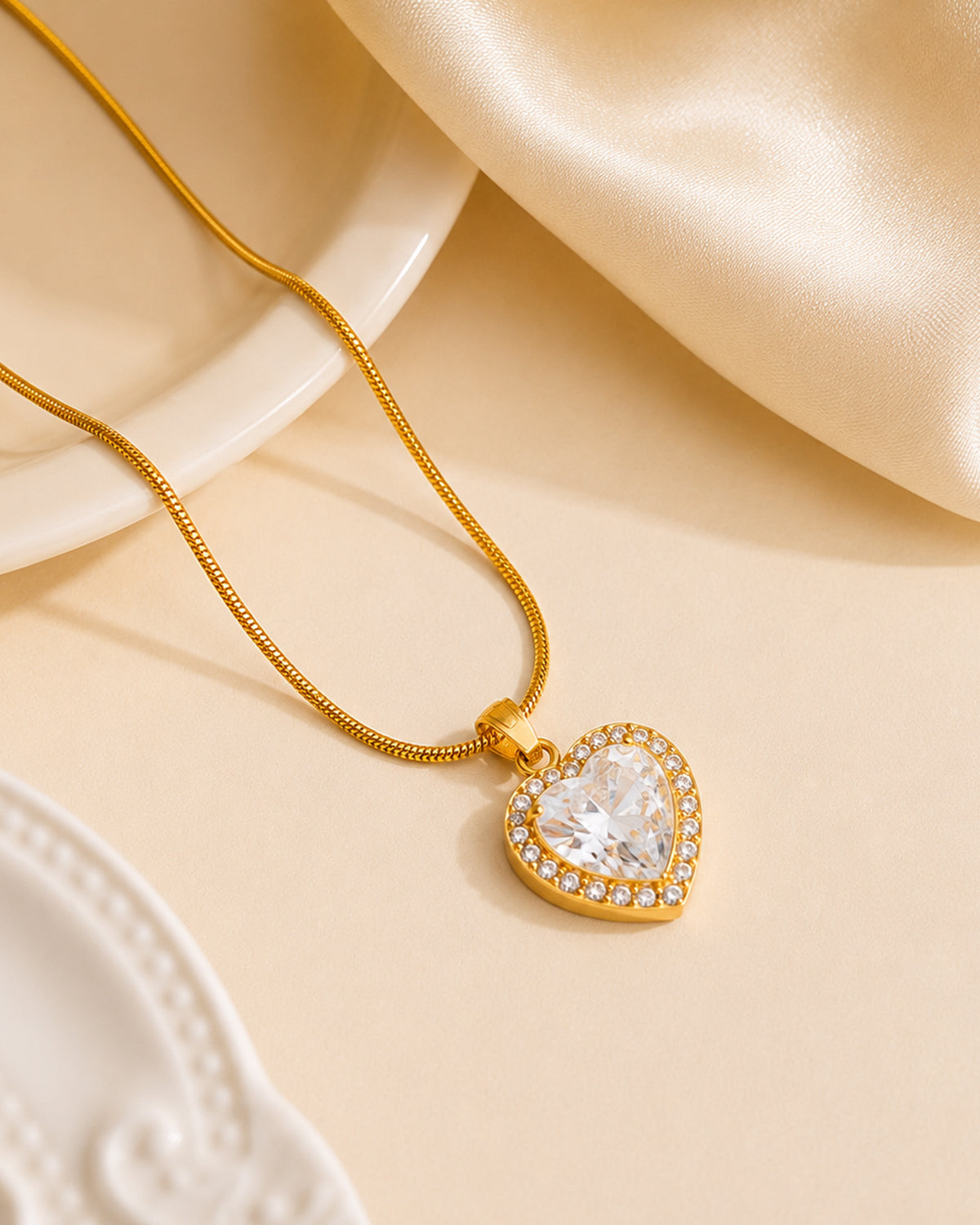 Heart Halo Pendant Necklace with Clear Centre Stone