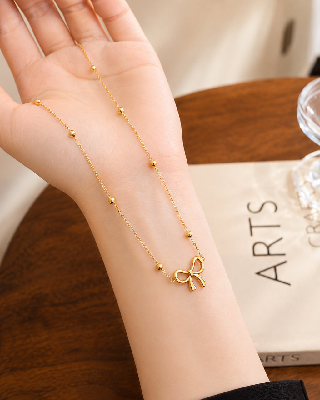 Minimalist Bow Pendant Necklace