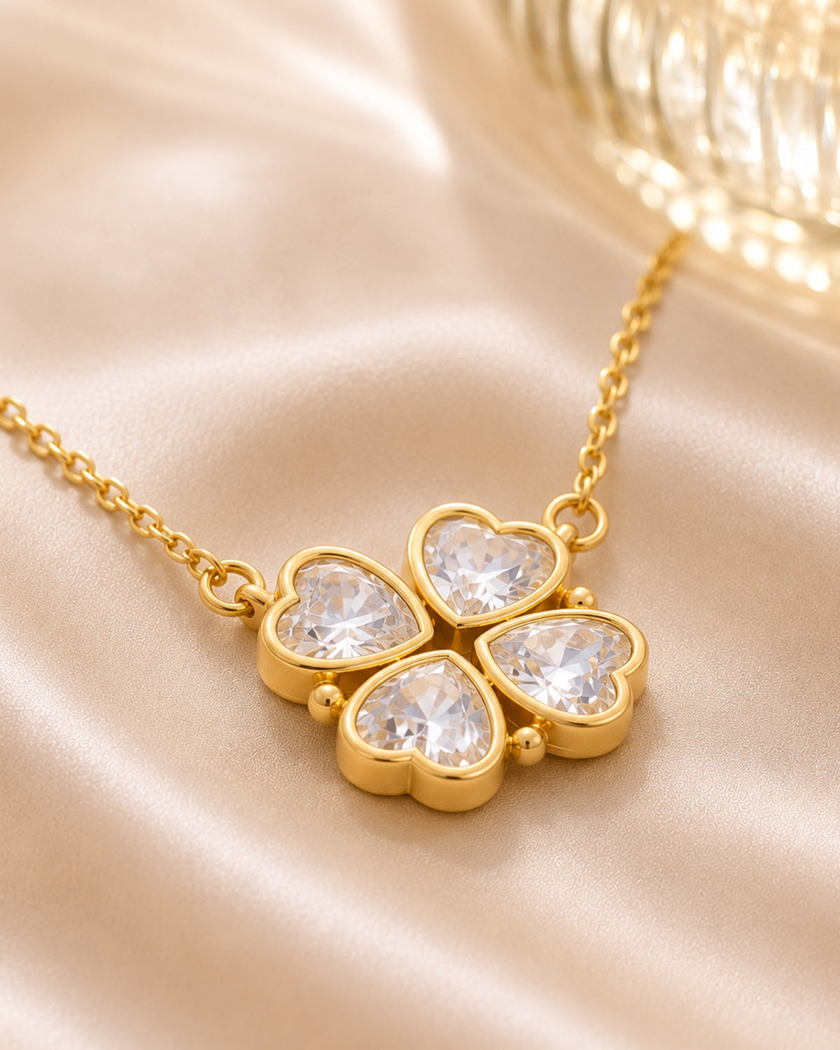 Magnetic Four Heart Clover Pendant Necklace – Gold Finish