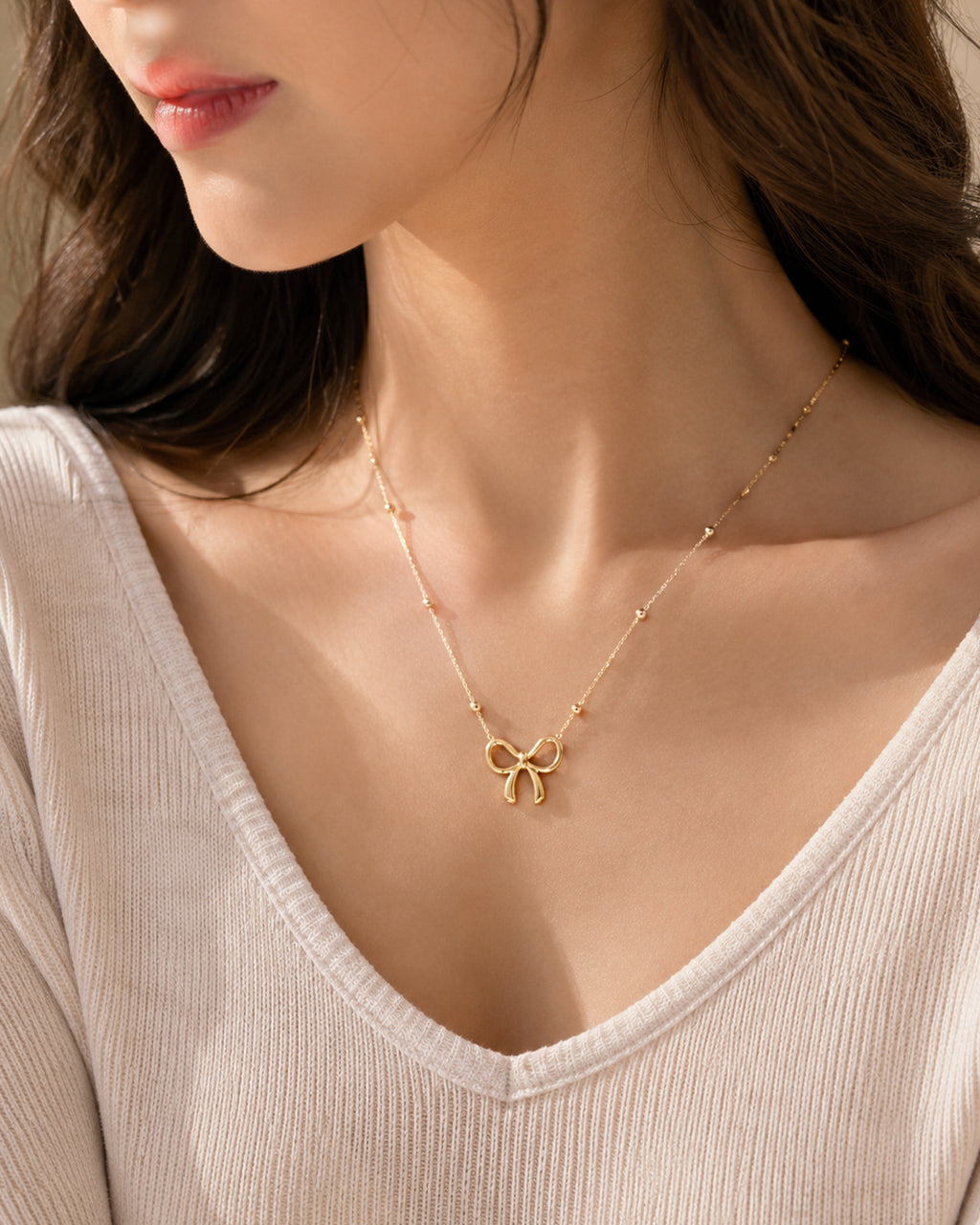 Minimalist Bow Pendant Necklace