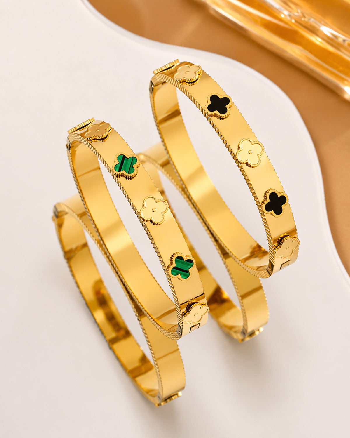 Luxury Black Clover Gold Cuff Bracelet